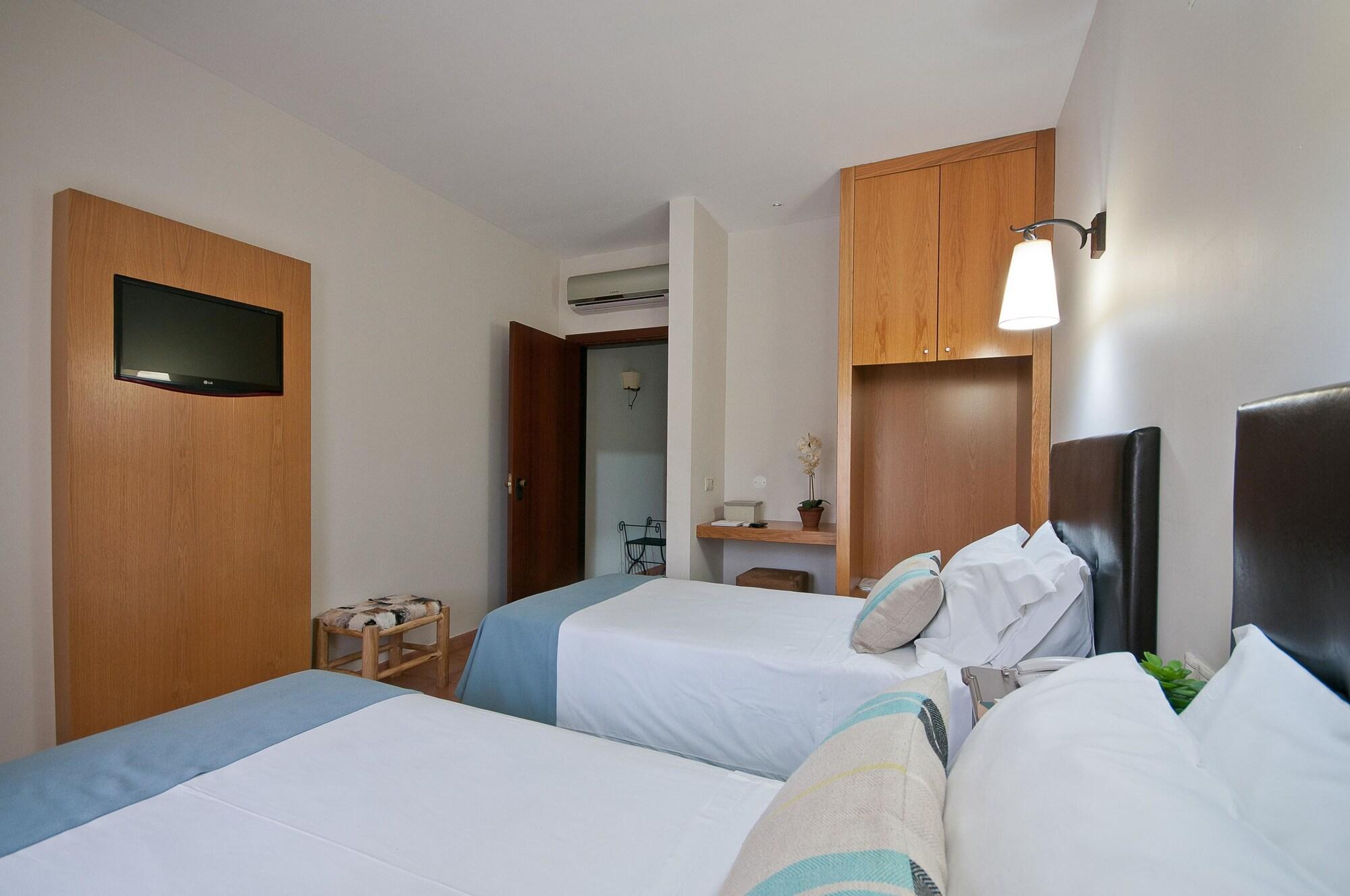 Hotel Parque Das Laranjeiras วิลาโมรา ภายนอก รูปภาพ
