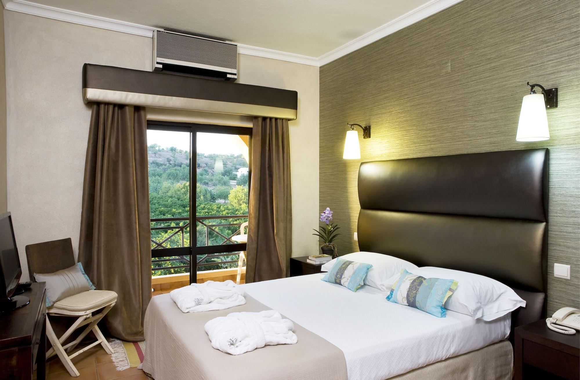 Hotel Parque Das Laranjeiras วิลาโมรา ภายนอก รูปภาพ