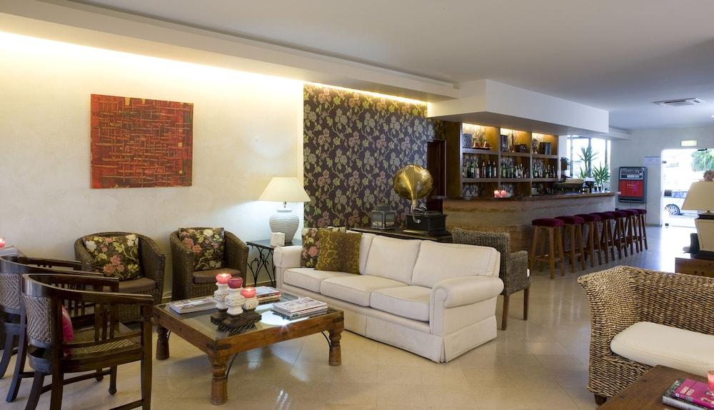 Hotel Parque Das Laranjeiras วิลาโมรา ภายนอก รูปภาพ