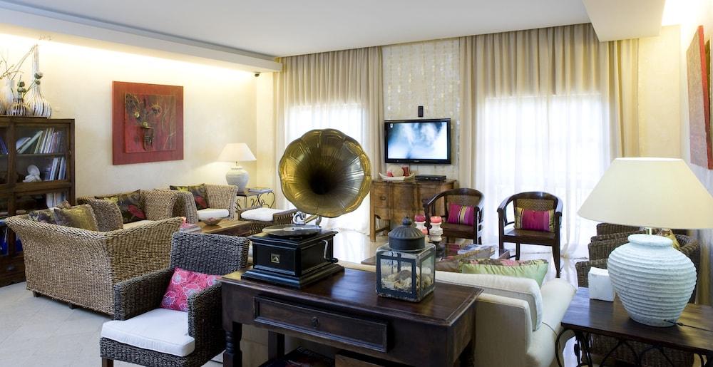 Hotel Parque Das Laranjeiras วิลาโมรา ภายนอก รูปภาพ