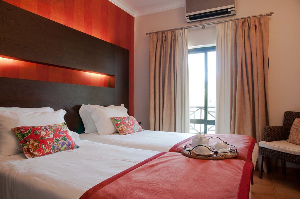 Hotel Parque Das Laranjeiras วิลาโมรา ภายนอก รูปภาพ